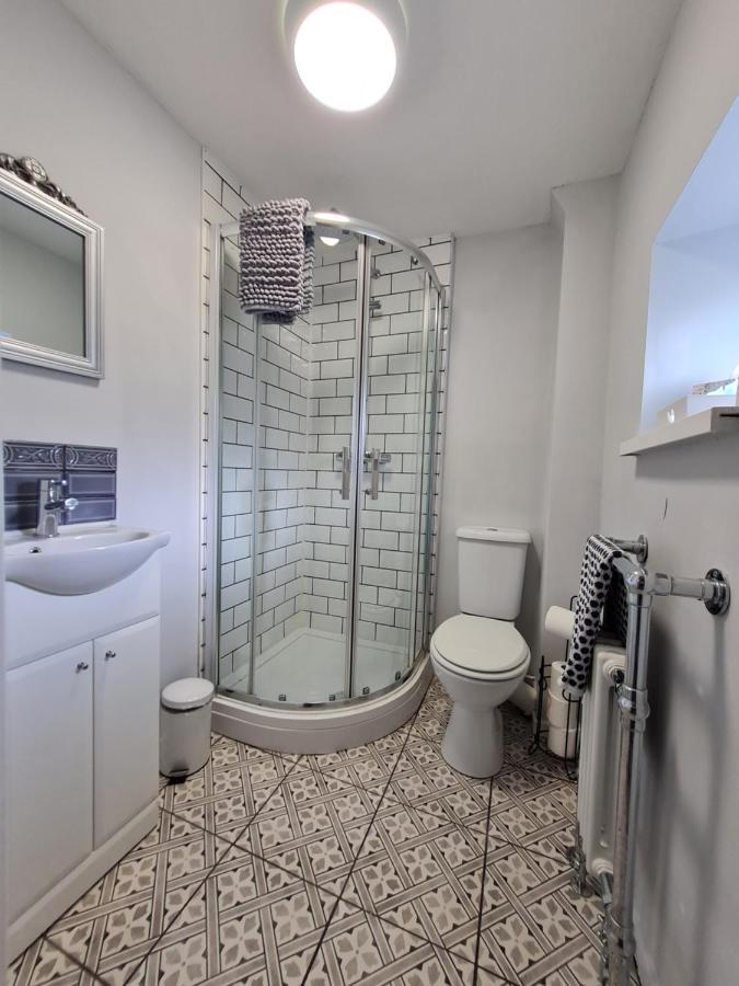 Picturesque 2 Bedroom Miners Cottage Near Bike Park Wales & Brecon Beacons 머티르티드필 외부 사진